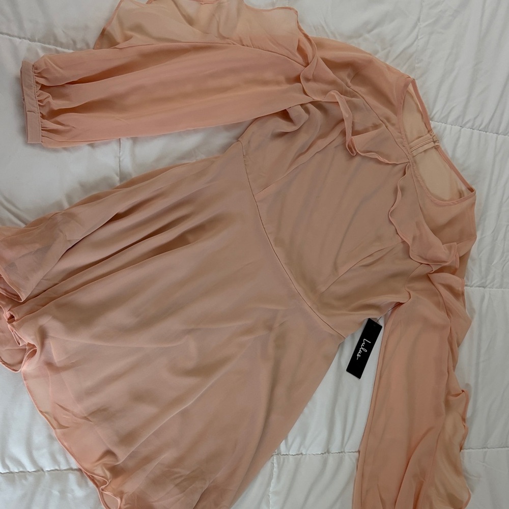 🦋Lulus Peach Dress